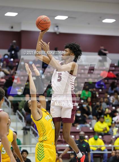 Thumbnail 1 in Madison @ Atlanta (UIL 3A Regional Semi-finals) photogallery.