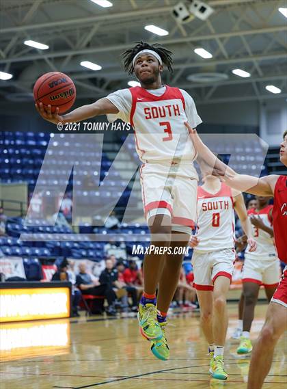 Thumbnail 3 in Coppell vs. South Grand Prairie (Whataburger Tournament) photogallery.