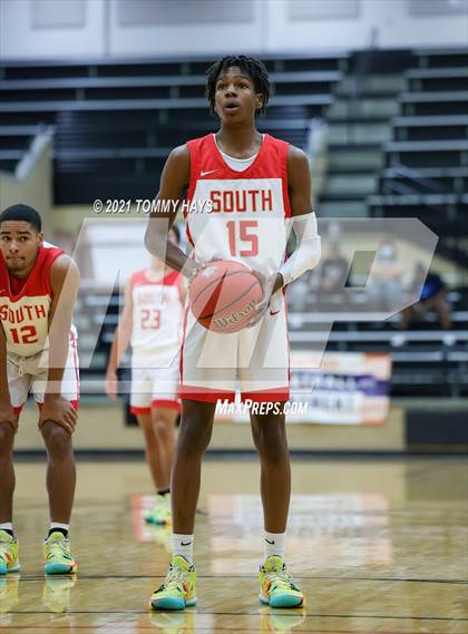 Thumbnail 3 in Coppell vs. South Grand Prairie (Whataburger Tournament) photogallery.