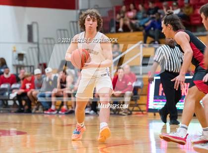 Thumbnail 1 in Fredericksburg vs Marble Falls (2021 Chicken Express Holiday Extravaganza) photogallery.