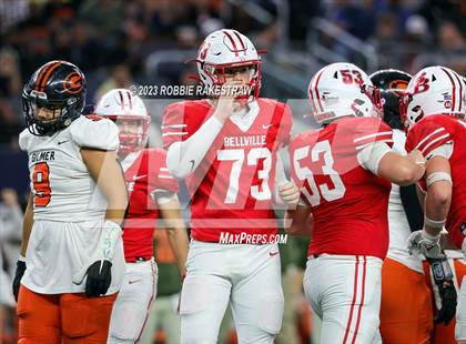 Thumbnail 3 in Gilmer vs. Bellville (UIL 4A D2 Football Final) photogallery.
