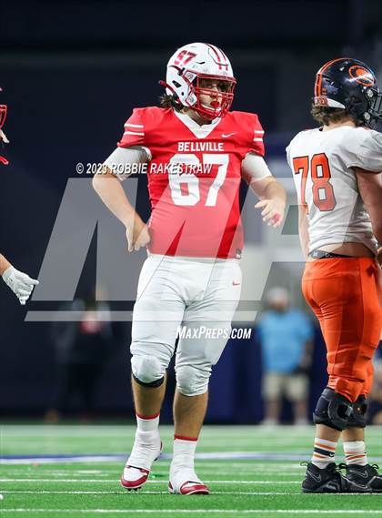 Thumbnail 1 in Gilmer vs. Bellville (UIL 4A D2 Football Final) photogallery.