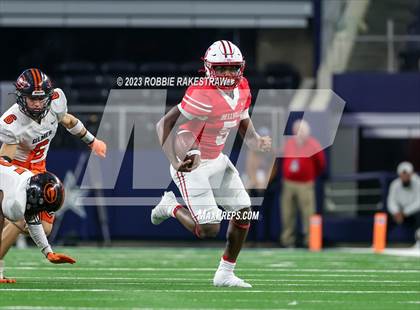 Thumbnail 3 in Gilmer vs. Bellville (UIL 4A D2 Football Final) photogallery.