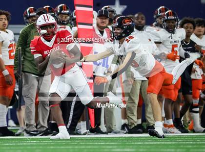 Thumbnail 1 in Gilmer vs. Bellville (UIL 4A D2 Football Final) photogallery.