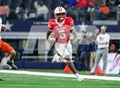 Thumbnail 2 in Gilmer vs. Bellville (UIL 4A D2 Football Final) photogallery.
