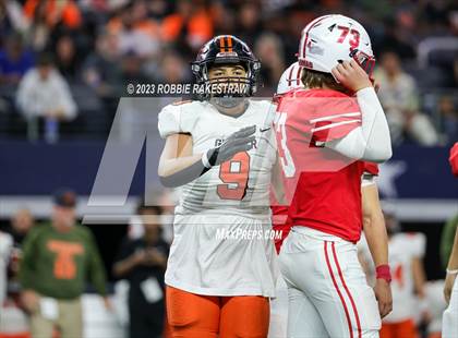 Thumbnail 1 in Gilmer vs. Bellville (UIL 4A D2 Football Final) photogallery.