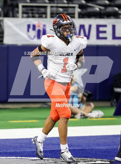 Thumbnail 2 in Gilmer vs. Bellville (UIL 4A D2 Football Final) photogallery.