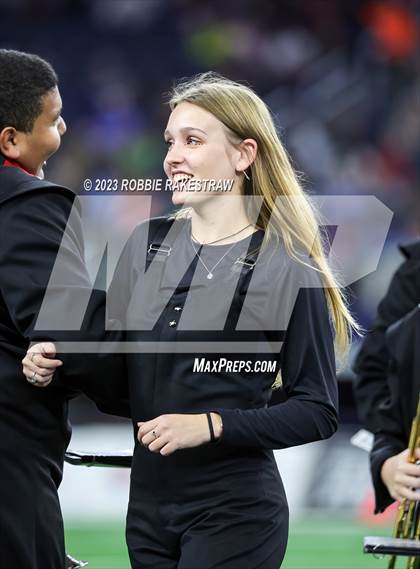 Thumbnail 3 in Gilmer vs. Bellville (UIL 4A D2 Football Final) photogallery.