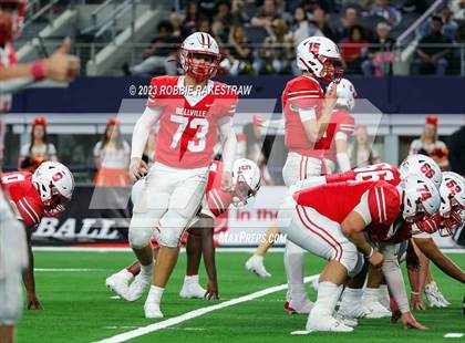 Thumbnail 2 in Gilmer vs. Bellville (UIL 4A D2 Football Final) photogallery.