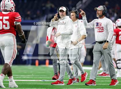 Thumbnail 3 in Gilmer vs. Bellville (UIL 4A D2 Football Final) photogallery.