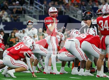Thumbnail 2 in Gilmer vs. Bellville (UIL 4A D2 Football Final) photogallery.