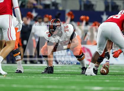 Thumbnail 1 in Gilmer vs. Bellville (UIL 4A D2 Football Final) photogallery.