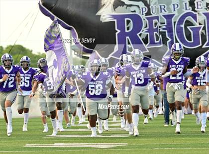 Thumbnail 3 in Foster @ Angleton photogallery.