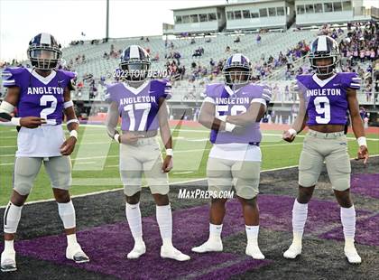Thumbnail 3 in Foster @ Angleton photogallery.