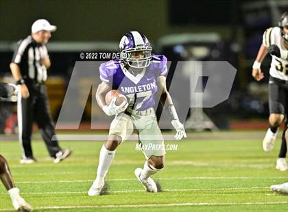 Thumbnail 3 in Foster @ Angleton photogallery.