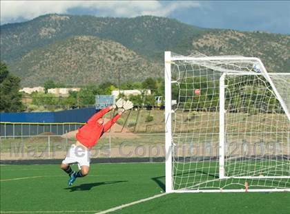 Thumbnail 3 in La Cueva @ Santa Fe photogallery.