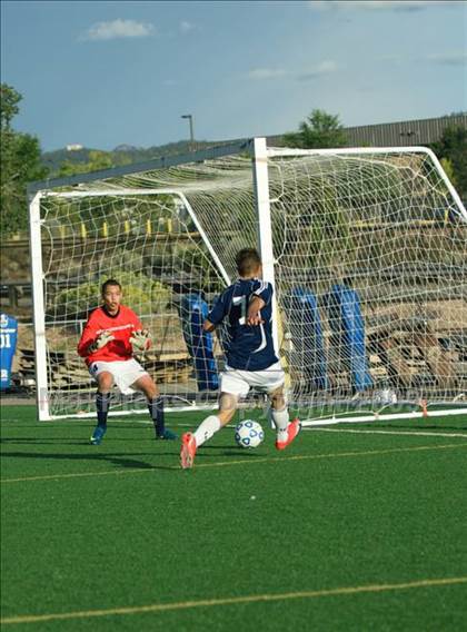 Thumbnail 1 in La Cueva @ Santa Fe photogallery.