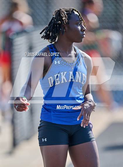 Thumbnail 2 in UIL 6A Track & Field Area 13&14 (400M) photogallery.
