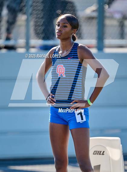 Thumbnail 1 in UIL 6A Track & Field Area 13&14 (400M) photogallery.