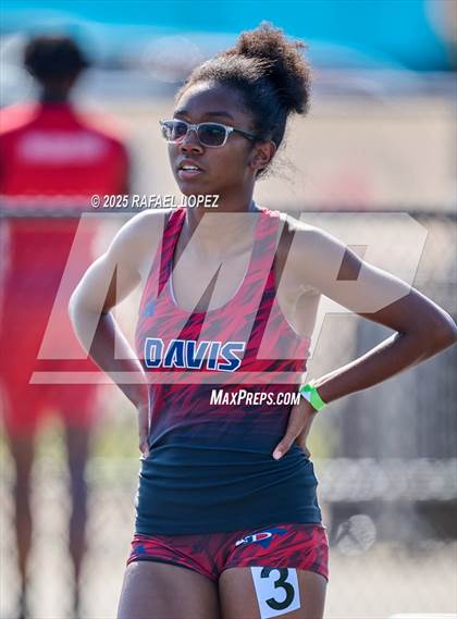 Thumbnail 3 in UIL 6A Track & Field Area 13&14 (400M) photogallery.