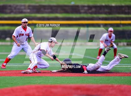 Thumbnail 3 in Manor @ Hyde Park (AISD Tournament) photogallery.
