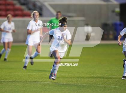 Thumbnail 1 in Pleasant Grove vs. Davis (UHSAA 6A Semifinal) photogallery.