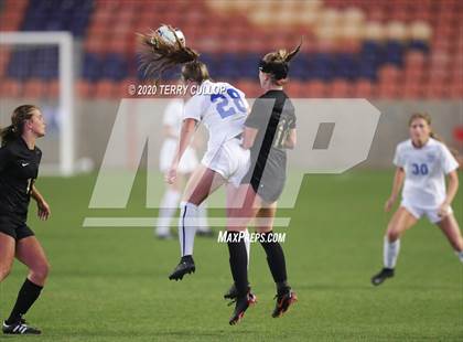 Thumbnail 3 in Pleasant Grove vs. Davis (UHSAA 6A Semifinal) photogallery.