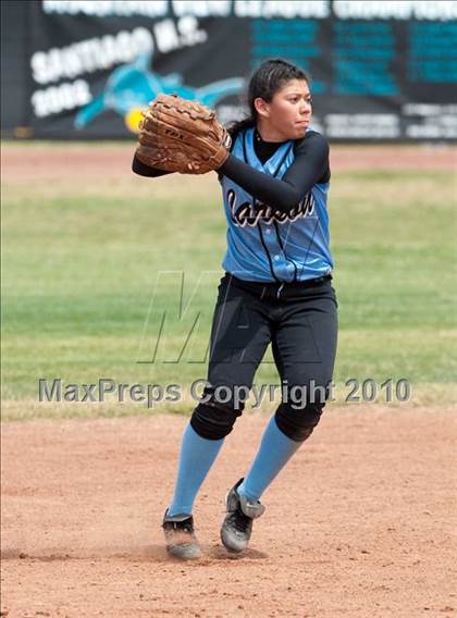 Thumbnail 2 in Bishop Amat vs. Carson (Spring Fling Classic) photogallery.