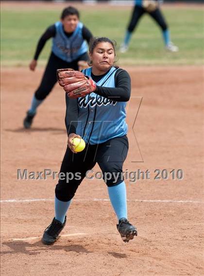 Thumbnail 3 in Bishop Amat vs. Carson (Spring Fling Classic) photogallery.