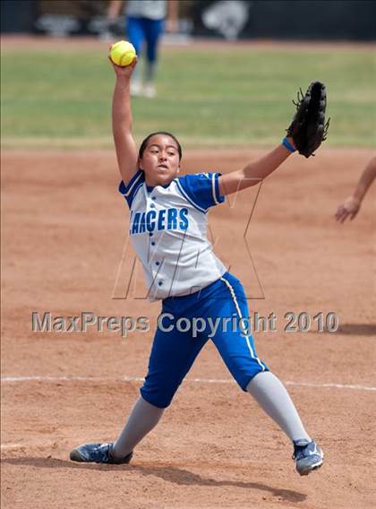Thumbnail 3 in Bishop Amat vs. Carson (Spring Fling Classic) photogallery.