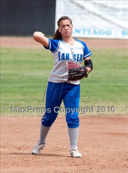 Thumbnail 2 in Bishop Amat vs. Carson (Spring Fling Classic) photogallery.