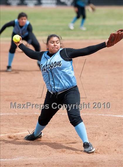 Thumbnail 3 in Bishop Amat vs. Carson (Spring Fling Classic) photogallery.