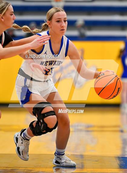 Thumbnail 2 in Chisholm @ Newkirk photogallery.