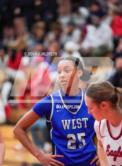 Thumbnail 1 in Olathe West @ Olathe North photogallery.