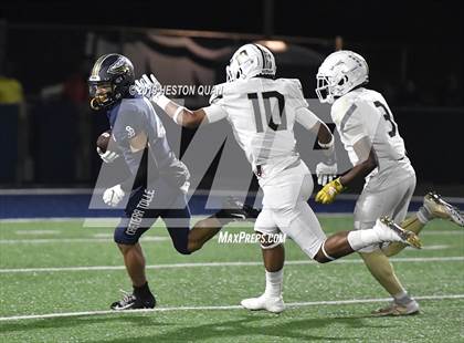 Thumbnail 3 in Calabasas @ St. John Bosco (CIF-SS D1 Playoff) photogallery.