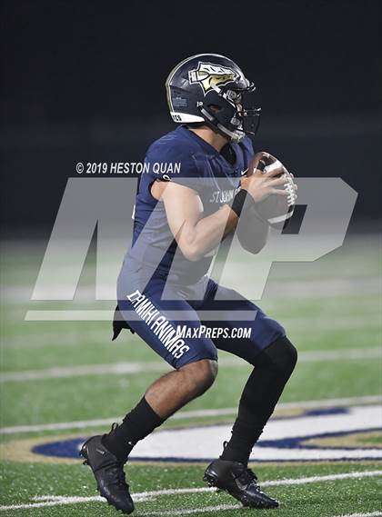 Thumbnail 3 in Calabasas @ St. John Bosco (CIF-SS D1 Playoff) photogallery.