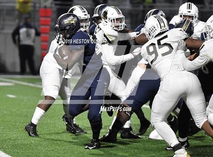 Thumbnail 3 in Calabasas @ St. John Bosco (CIF-SS D1 Playoff) photogallery.