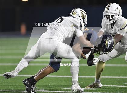 Thumbnail 3 in Calabasas @ St. John Bosco (CIF-SS D1 Playoff) photogallery.