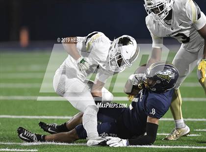 Thumbnail 3 in Calabasas @ St. John Bosco (CIF-SS D1 Playoff) photogallery.