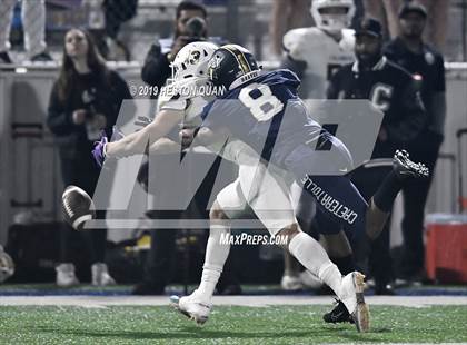 Thumbnail 1 in Calabasas @ St. John Bosco (CIF-SS D1 Playoff) photogallery.