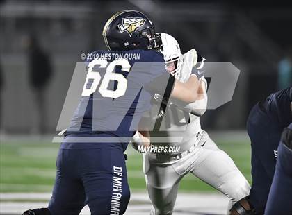 Thumbnail 3 in Calabasas @ St. John Bosco (CIF-SS D1 Playoff) photogallery.