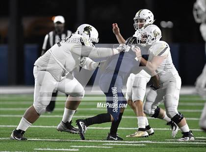 Thumbnail 3 in Calabasas @ St. John Bosco (CIF-SS D1 Playoff) photogallery.