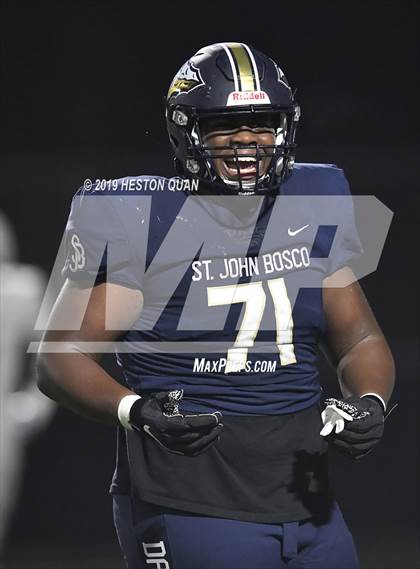 Thumbnail 1 in Calabasas @ St. John Bosco (CIF-SS D1 Playoff) photogallery.