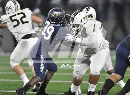 Thumbnail 2 in Calabasas @ St. John Bosco (CIF-SS D1 Playoff) photogallery.