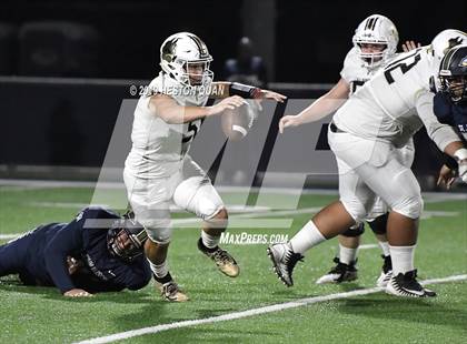 Thumbnail 1 in Calabasas @ St. John Bosco (CIF-SS D1 Playoff) photogallery.