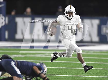 Thumbnail 1 in Calabasas @ St. John Bosco (CIF-SS D1 Playoff) photogallery.