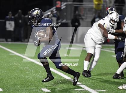 Thumbnail 2 in Calabasas @ St. John Bosco (CIF-SS D1 Playoff) photogallery.