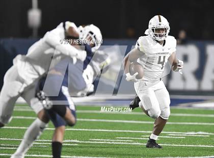 Thumbnail 3 in Calabasas @ St. John Bosco (CIF-SS D1 Playoff) photogallery.