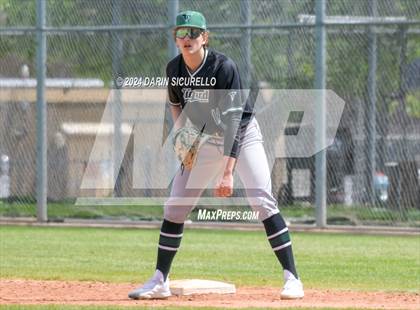 Thumbnail 2 in Staley vs Tigard (Coach Bob National Invitational) photogallery.