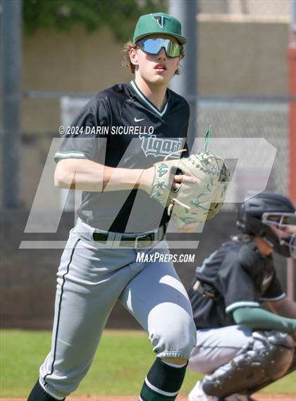 Thumbnail 2 in Staley vs Tigard (Coach Bob National Invitational) photogallery.